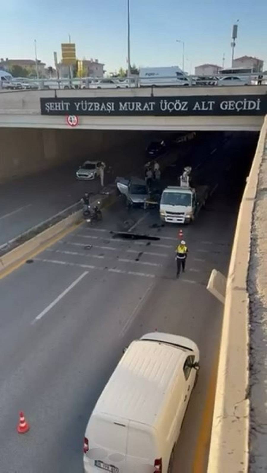 Zincirleme kaza! Çok sayıda araç karıştı 1